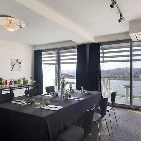 Occidental Aran Park Ξενοδοχείο 4*