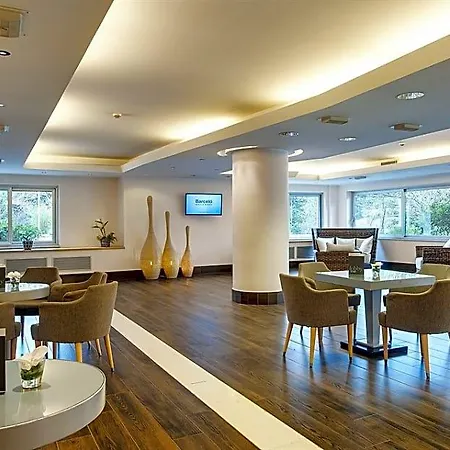 Occidental Aran Park 4* Rom