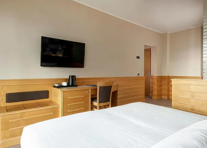 Occidental Aran Park 4* Róma