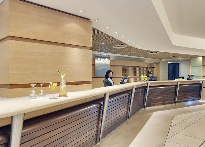 Szálloda Occidental Aran Park