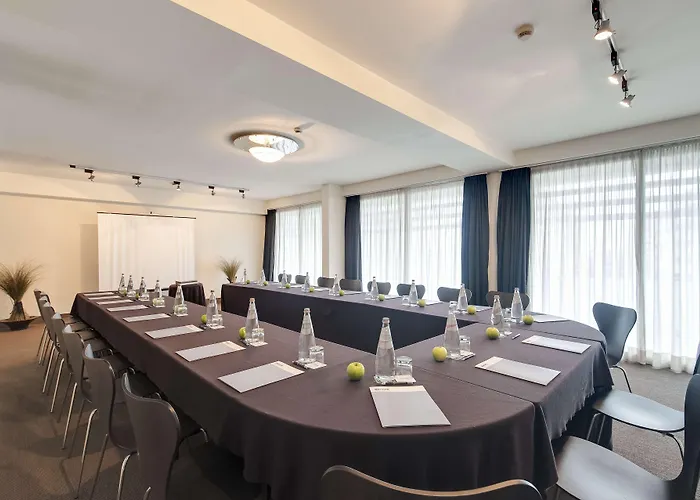 Occidental Aran Park