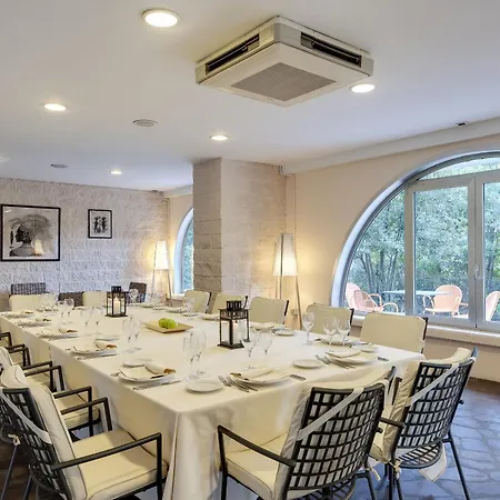 Occidental Aran Park Hotel 4*