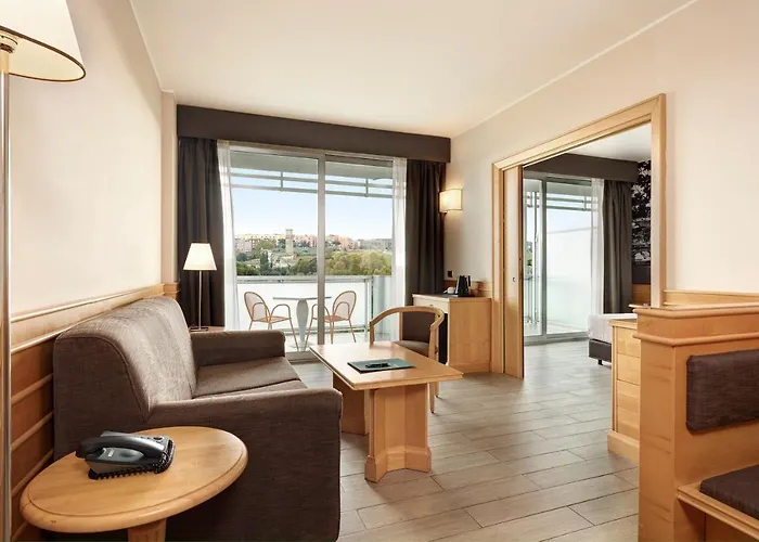 Hotel Occidental Aran Park Rom