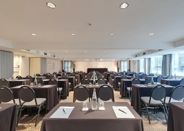 Occidental Aran Park Hotel