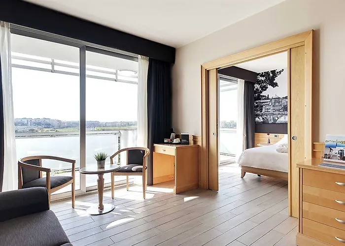 Occidental Aran Park Hotel 4*