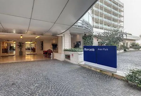 Occidental Aran Park 4*