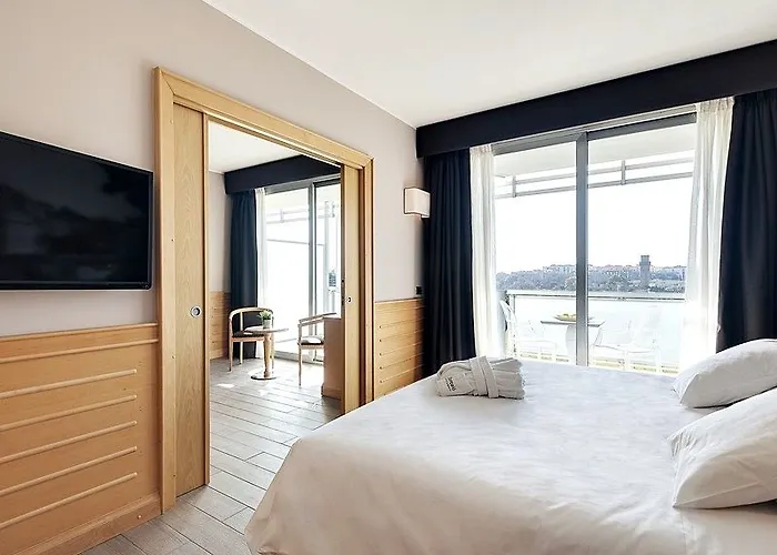 Occidental Aran Park Hotel